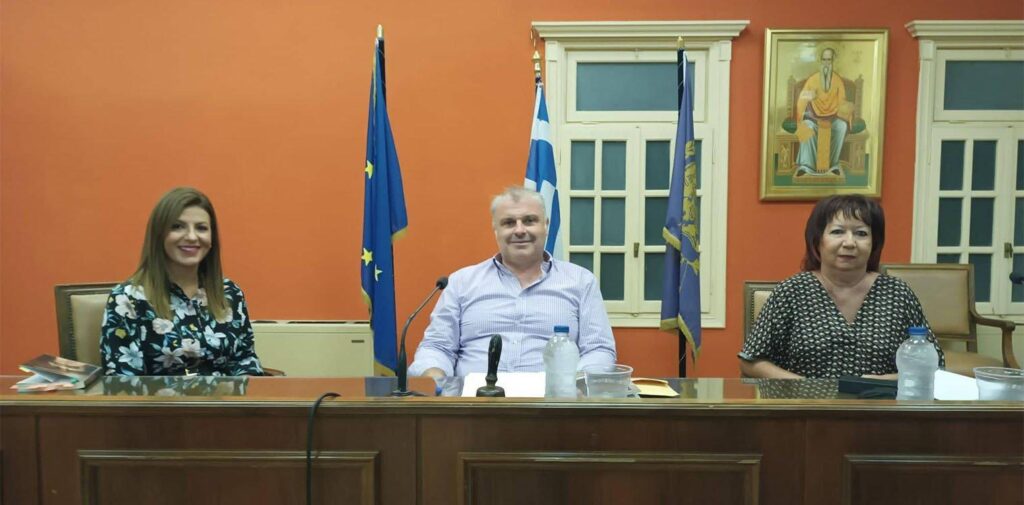 ΔΗΜΟΣ ΠΥΡΓΟΥ: Παρουσιάστηκε το νέο βιβλίο της Αικατερίνης Σκυλλάκου «Σεβντάβα, η μελωδία της σιωπής»