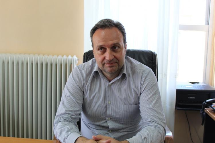 Γιάννης Χουζούρης στον ΛΕΤΡΙΝΑ FM: “Το ειδικό βάρος του Δημοτικού Ραδιοφώνου Αμαλιάδας είναι μεγάλο”